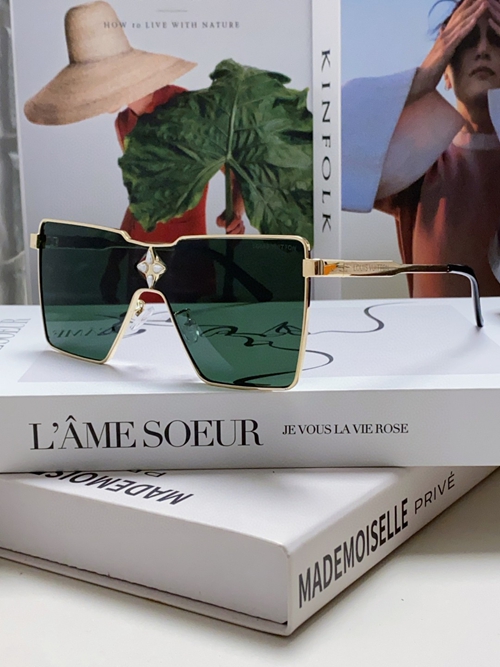 ルイヴィトンサングラス正面デザイン